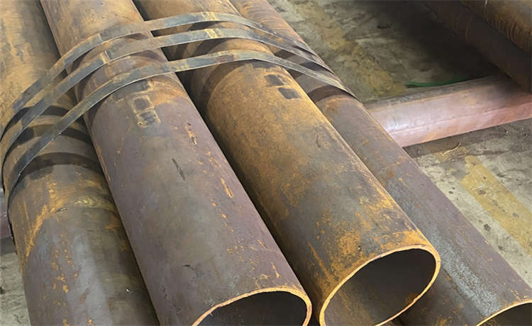 2820 500mm螺旋焊管，柳州DN700mm螺旋焊管，720mm螺旋鋼管，濾水螺旋鋼管廠家